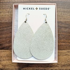 Nickel & Suede Champagne Shimmer Earrings